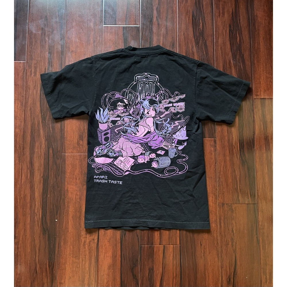 Apari x Trash Taste T Shirt 2022 Tour Connor Japan Podcast Anime Merch Tee XS